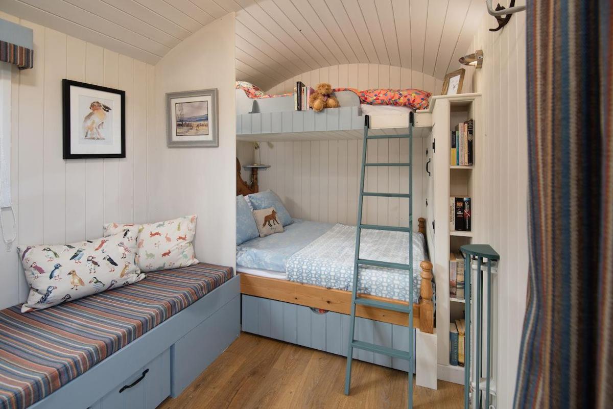 Cow Parsley Shepherd'S Hut Berwick Upon Tweed Ngoại thất bức ảnh